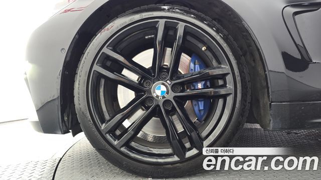 BMW 4 Series (F32) 430i M Sport Convertible 2020 — фото 5