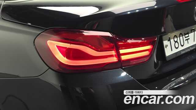 BMW 4 Series (F32) 430i M Sport Convertible 2020 — фото 23