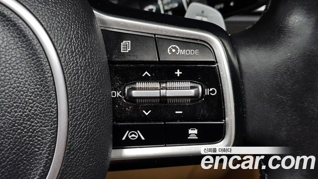 Kia Carnival (IV) Diesel 7-Seater Signature 2022 — фото 16