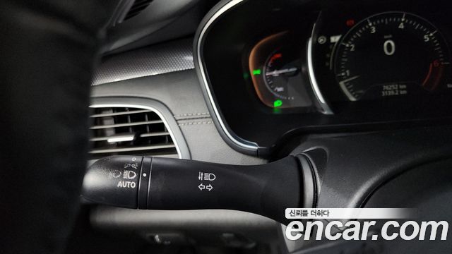 Renault Korea SM6 2.0 GDe LE 2016 — фото 27