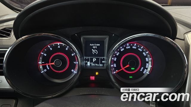 KG Mobility (SsangYong) Tivoli LX 2WD 2016 — фото 8
