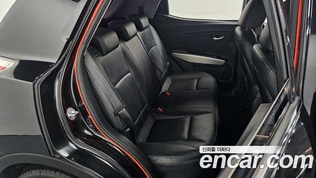 KG Mobility (SsangYong) Tivoli LX 2WD 2016 — фото 11