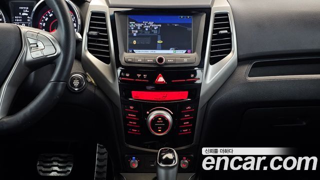 KG Mobility (SsangYong) Tivoli LX 2WD 2016 — фото 14