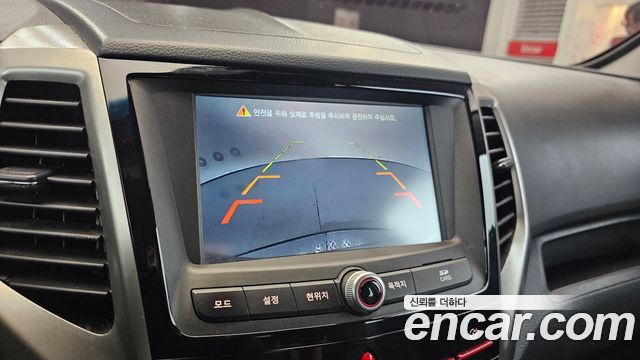 KG Mobility (SsangYong) Tivoli LX 2WD 2016 — фото 15