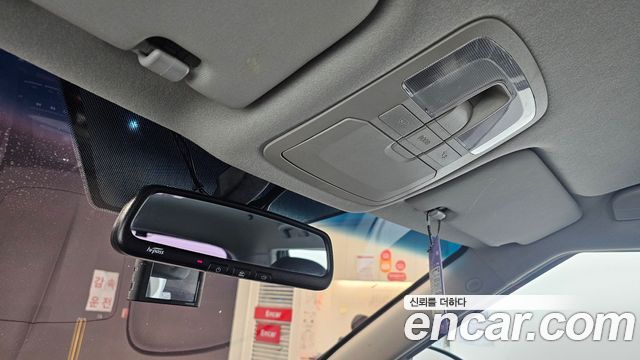 KG Mobility (SsangYong) Tivoli LX 2WD 2016 — фото 18