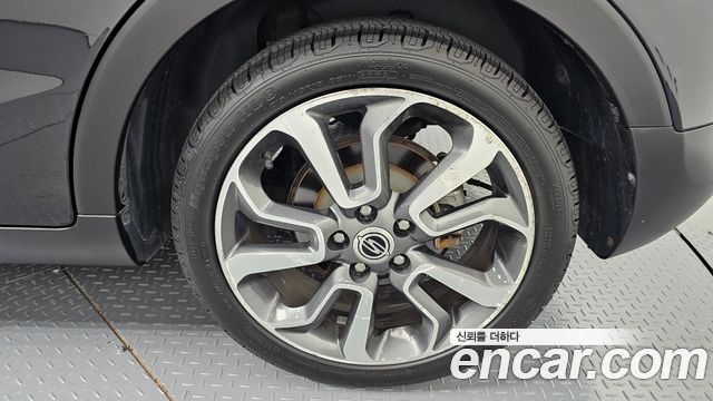 KG Mobility (SsangYong) Tivoli LX 2WD 2016 — фото 21