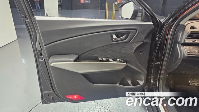 KG Mobility (SsangYong) Tivoli LX 2WD 2016 — фото 24