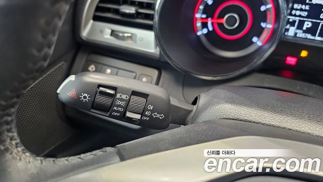 KG Mobility (SsangYong) Tivoli LX 2WD 2016 — фото 29
