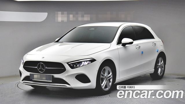 Mercedes-Benz A-Class (W177) A220 Hatchback