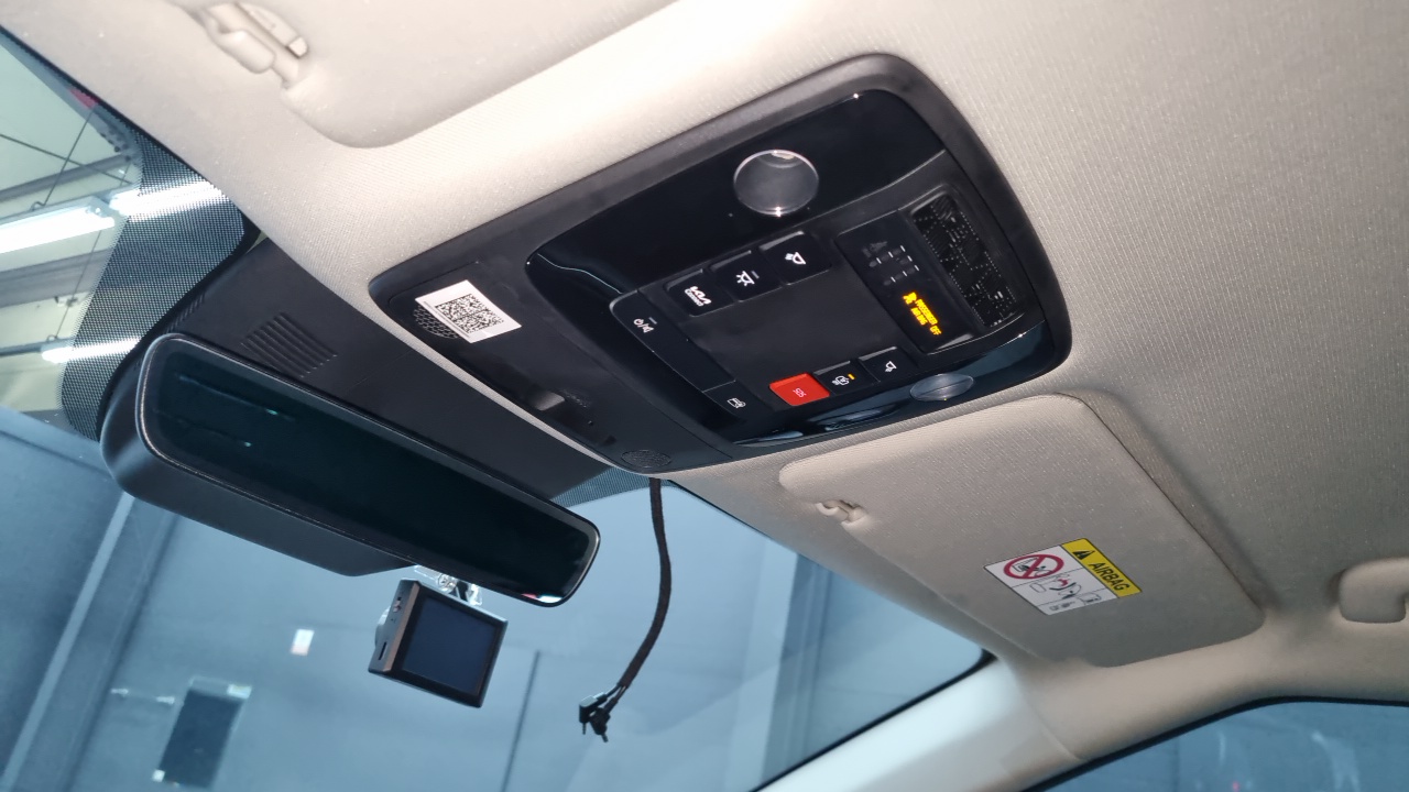 Kia Carnival (IV) HEV 9seater Nobless 2025 — фото 18