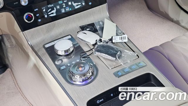Genesis G80 (RG3) Gasoline 2.5 Turbo AWD 2025 — фото 9