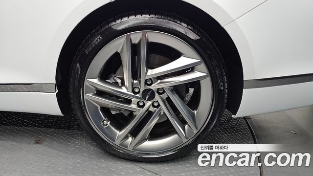 Genesis G80 (RG3) Gasoline 2.5 Turbo AWD 2025 — фото 21