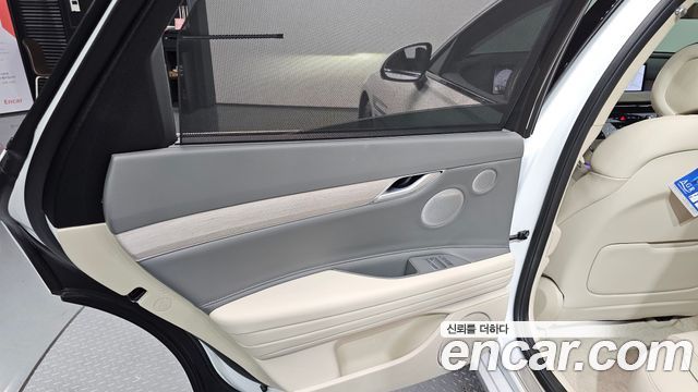Genesis G80 (RG3) Gasoline 2.5 Turbo AWD 2025 — фото 25
