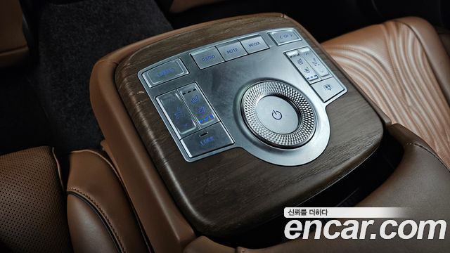 Genesis G80 (RG3) Gasoline 2.5 Turbo AWD 2021 — фото 18