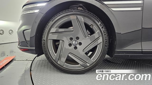 Genesis G90 (RS4) Gasoline 3.5 Turbo e-S/C AWD Black 2026 — фото 5