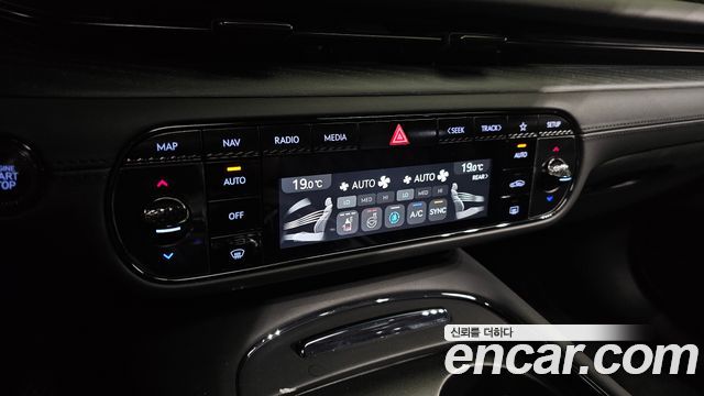 Genesis G90 (RS4) Gasoline 3.5 Turbo e-S/C AWD Black 2026 — фото 39