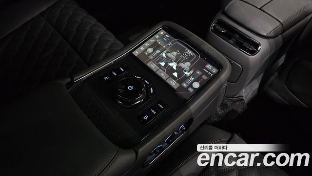Genesis G90 (RS4) Gasoline 3.5 Turbo e-S/C AWD Black 2026 — фото 40