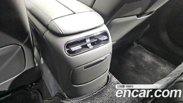 Genesis G90 (RS4) Gasoline 3.5 Turbo e-S/C AWD Black 2026 — фото 41
