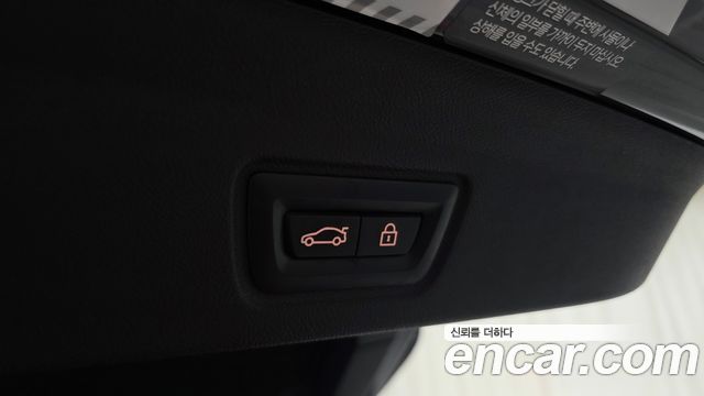 BMW i4 eDrive40 M Sports Pro 2023 — фото 31