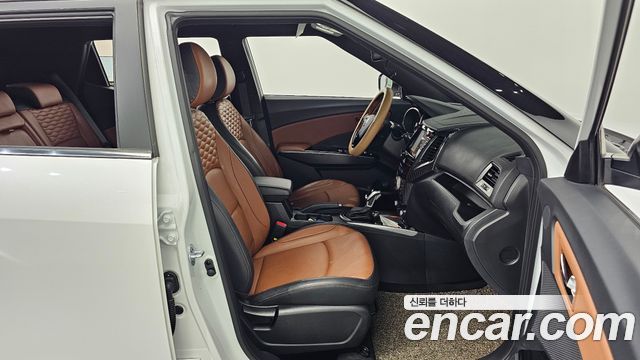 KG Mobility (SsangYong) Tivoli Armor Gear Plus 2WD 2019 — фото 11