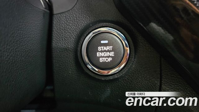KG Mobility (SsangYong) Tivoli Armor Gear Plus 2WD 2019 — фото 27