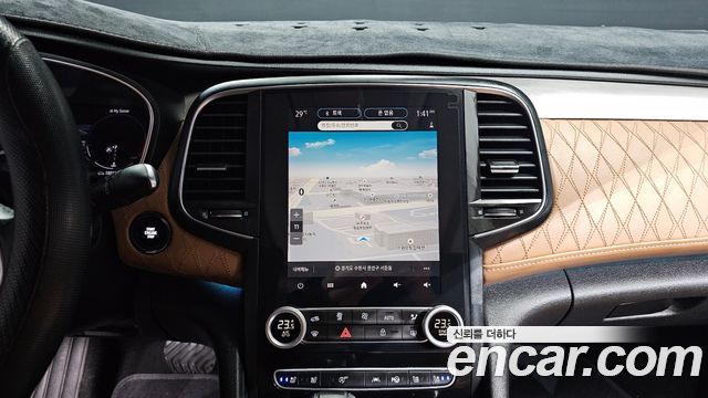 Renault Korea SM6 1.8 TCe Premiere 2022 — фото 14