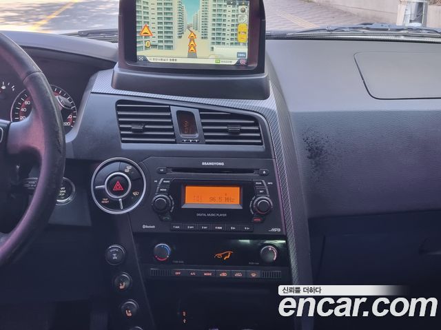 KG Mobility (SsangYong) Korando Sport Adventure 60th Edition 4WD 2015 — фото 6