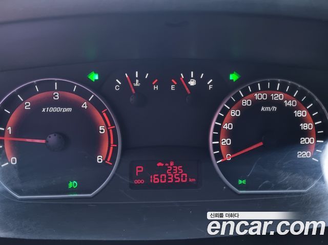 KG Mobility (SsangYong) Korando Sport Adventure 60th Edition 4WD 2015 — фото 8