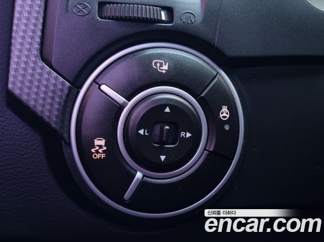 KG Mobility (SsangYong) Korando Sport Adventure 60th Edition 4WD 2015 — фото 17