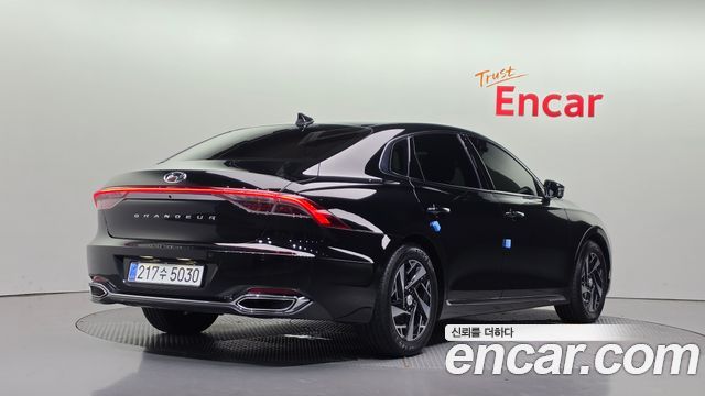 Hyundai Grandeur Hybrid (IG) Exclusive 2020 — фото 2