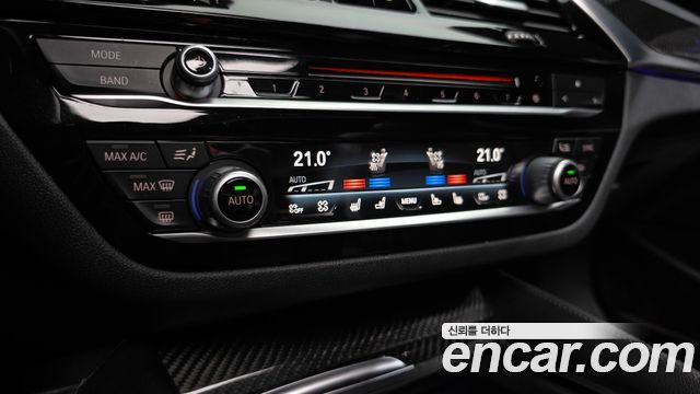 BMW 5 Series (G30) 530i M Sport Package Plus 2018 — фото 36