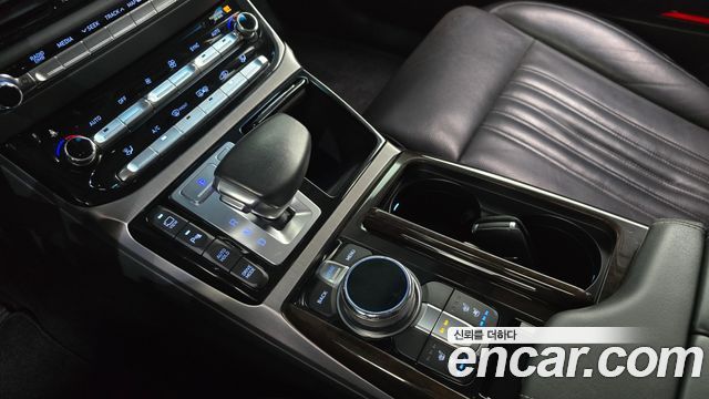 Genesis EQ900 3.3 T-GDI AWD Luxury 2017 — фото 9