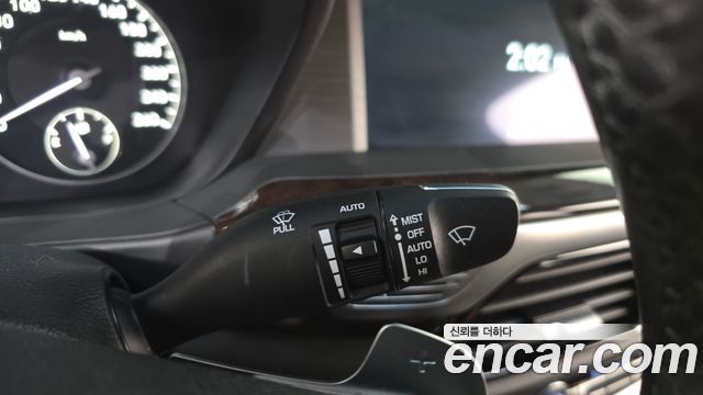 Genesis EQ900 3.3 T-GDI AWD Luxury 2017 — фото 29