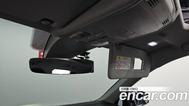 Volkswagen Tiguan Allspace 2.0 TSI Prestige 2023 — фото 29