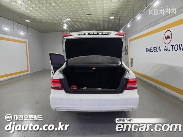 KG Mobility (SsangYong) Chairman H New Classic 500S High-Deluxe 2012 — фото 21