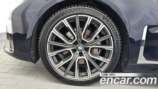 BMW 7 Series (G11) 740i M Sport 2021 — фото 5