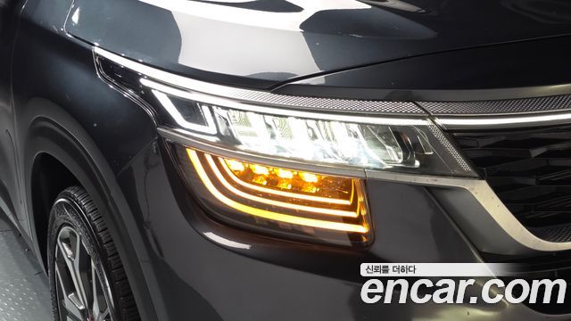 Kia Seltos Gasoline 1.6 Turbo 4WD Signature 2023 — фото 22