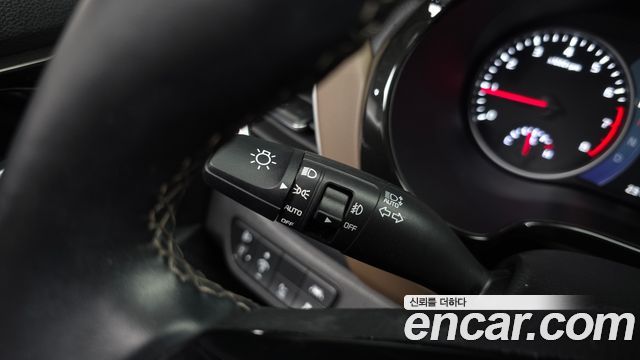 Kia Seltos Gasoline 1.6 Turbo 4WD Signature 2023 — фото 34