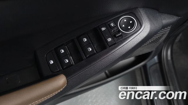 Kia Seltos Gasoline 1.6 Turbo 4WD Signature 2023 — фото 35