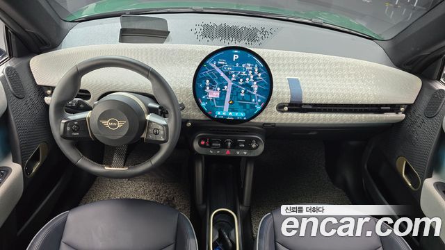 MINI Cooper Electric (IV) SE Favoured 2024 — фото 7