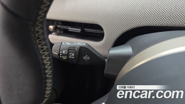 MINI Cooper Electric (IV) SE Favoured 2024 — фото 19