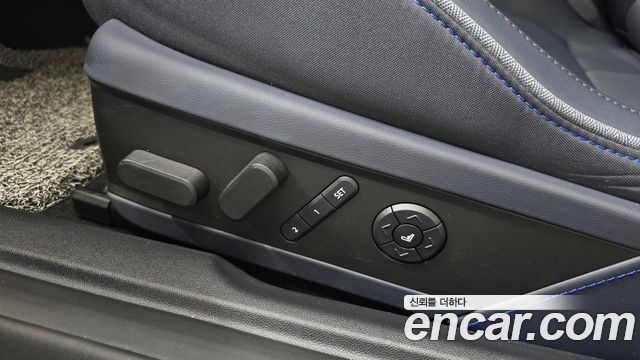 MINI Cooper Electric (IV) SE Favoured 2024 — фото 28