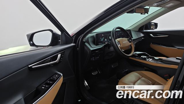 Kia EV6 Long Range Earth 2023 — фото 10