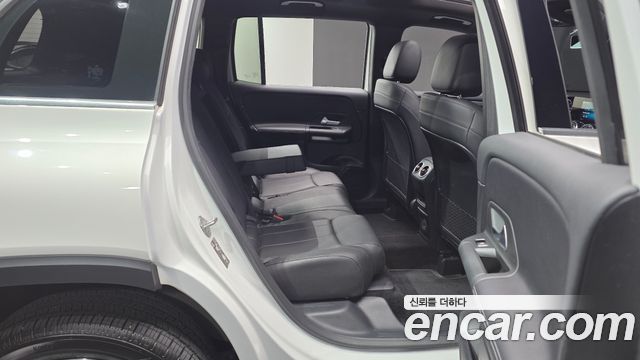 Mercedes-Benz GLB-Class (X247) GLB200 d 2021 — фото 11