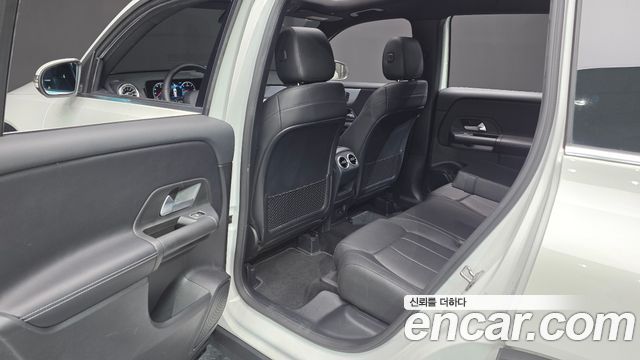 Mercedes-Benz GLB-Class (X247) GLB200 d 2021 — фото 12