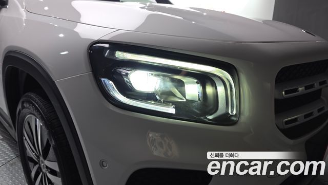 Mercedes-Benz GLB-Class (X247) GLB200 d 2021 — фото 22