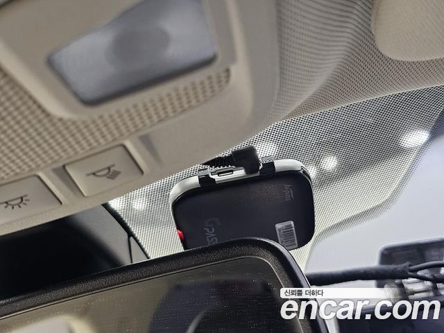 Ford Mondeo (IV) 2.0 Trend 2016 — фото 17
