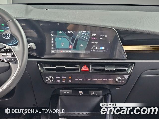 Kia Niro Prestige 2024 — фото 18