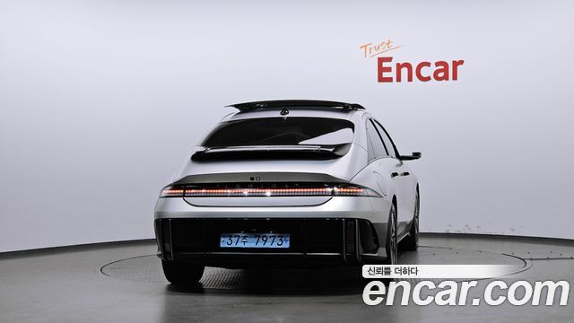 Hyundai Ioniq 6 Long Range AWD Prestige 2023 — фото 4