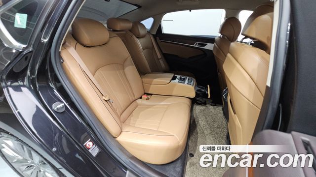 Genesis G80 2.2D AWD Premium Luxury 2018 — фото 11
